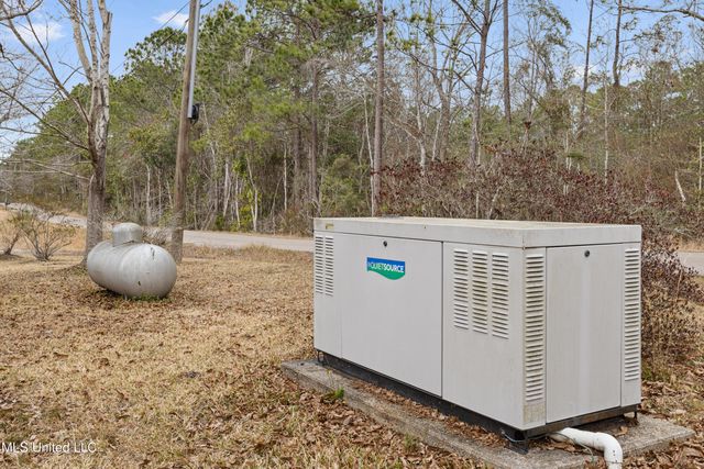 21500 D Herde Road, Gulfport, MS 39503