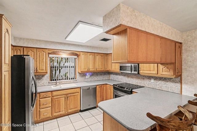 830 HILLCREST AVENUE, Titusville, FL 32796