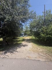 1830 34th Avenue N, Texas City, TX 77590