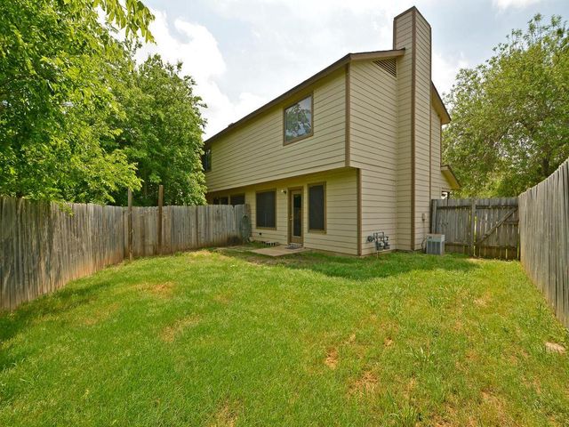 9203 Kempler DR A, Austin, TX 78748