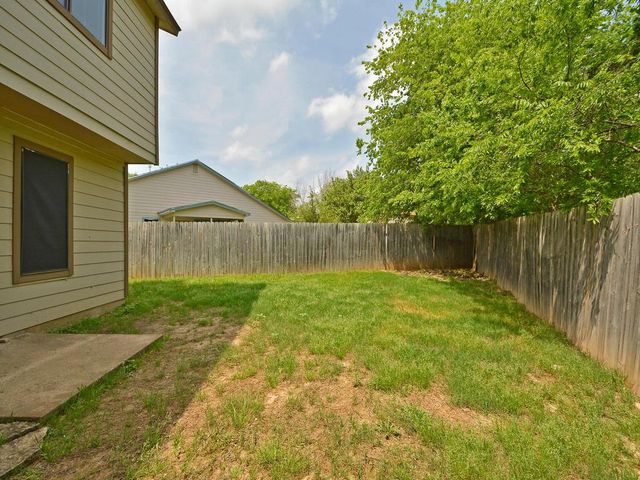 9203 Kempler DR A, Austin, TX 78748