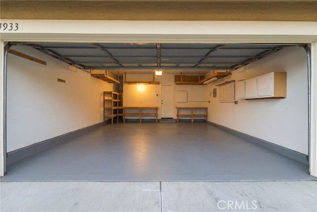 4933 Santo, Oak Park, CA 91377