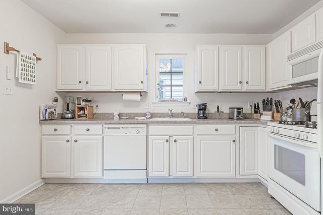 19 GASKO RD, Mays Landing, NJ 08330