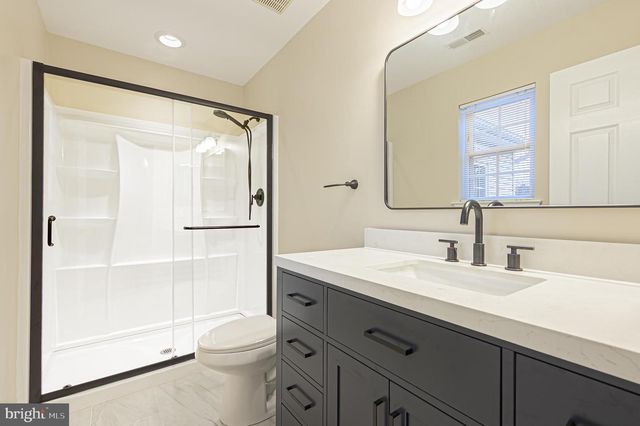 19 GASKO RD, Mays Landing, NJ 08330