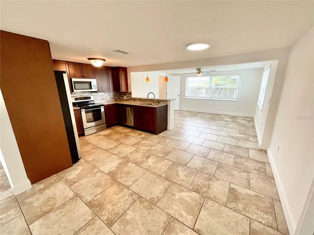 4233 BELLE ISLE COURT, New Port Richey, FL 34653