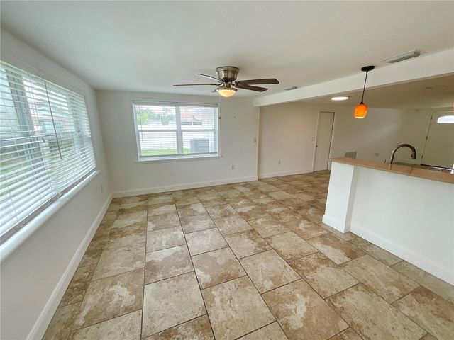 4233 BELLE ISLE COURT, New Port Richey, FL 34653