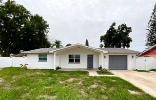 4233 BELLE ISLE COURT, New Port Richey, FL 34653