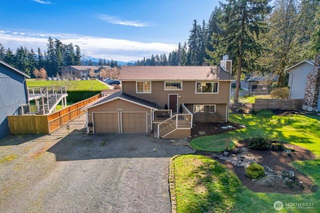 19114 60th Street E, Lake Tapps, WA 98391