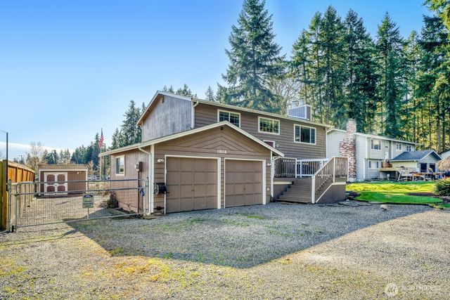 19114 60th Street E, Lake Tapps, WA 98391