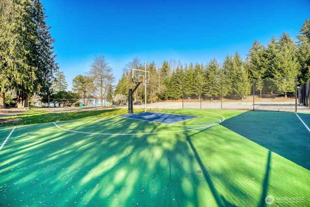 19114 60th Street E, Lake Tapps, WA 98391