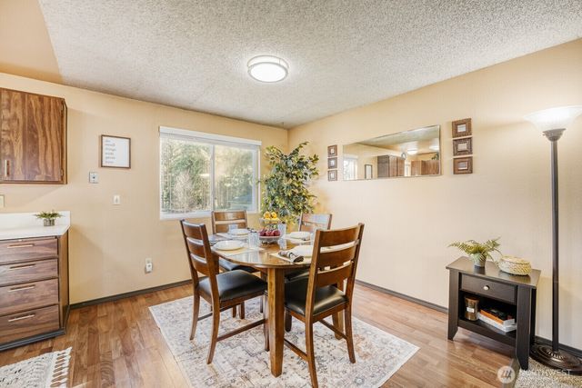 19114 60th Street E, Lake Tapps, WA 98391