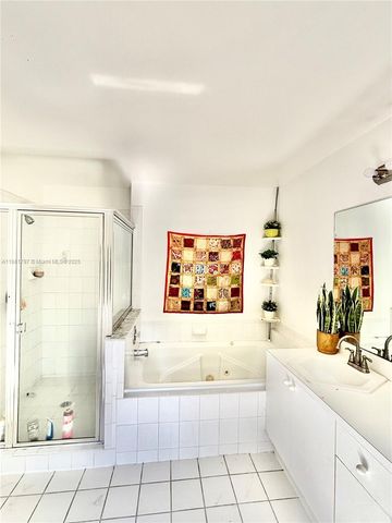 306 NW 115th way, Coral Springs, FL 33071