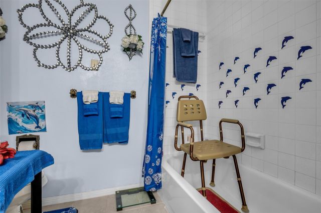 700 Briarclift Lane, Baytown, TX 77521