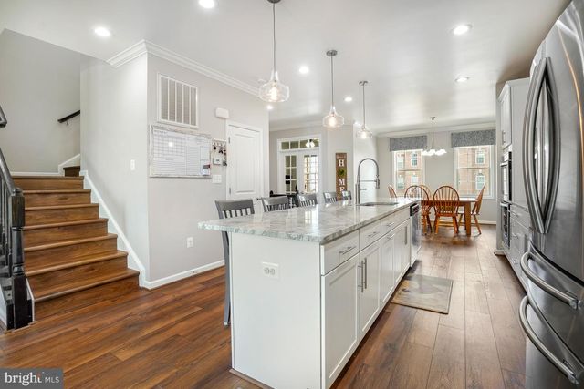 6602 BARTRAMS FOREST LN, Haymarket, VA 20169