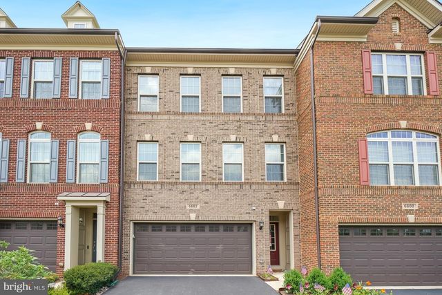 6602 BARTRAMS FOREST LN, Haymarket, VA 20169