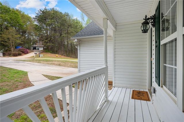 3044 Red Rose Lane, Gainesville, GA 30507