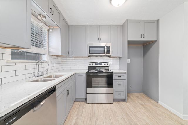 10522 Northview Drive, Houston, TX 77086