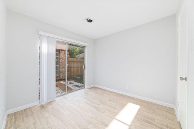 10522 Northview Drive, Houston, TX 77086