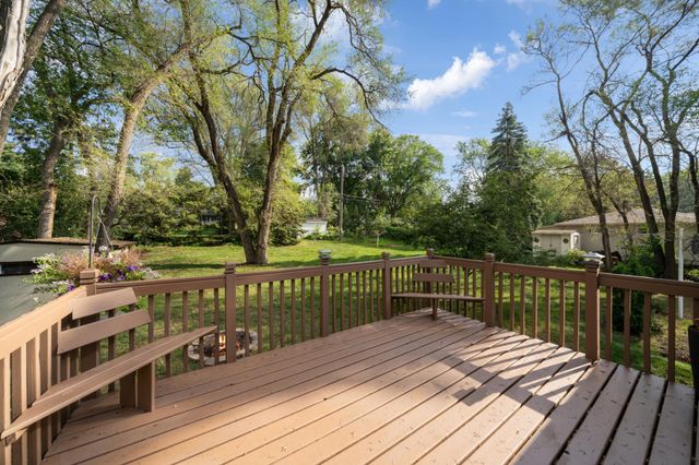 711 Kinnickinnic Street, Hudson, WI 54016