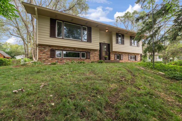 711 Kinnickinnic Street, Hudson, WI 54016
