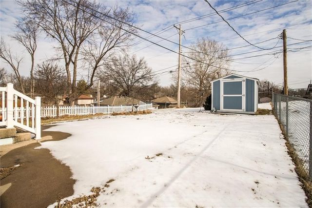 4005 S Coachman Drive, Independence, MO 64055