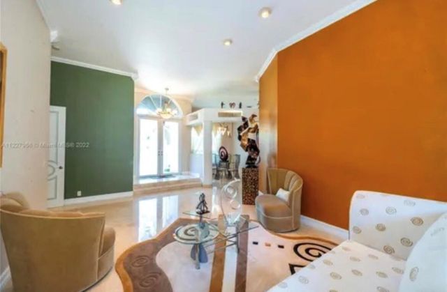 423 NE 3rd Street, Pompano Beach, FL 33060