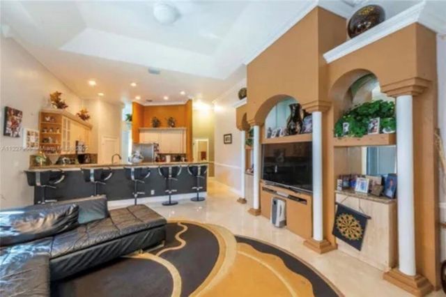 423 NE 3rd Street, Pompano Beach, FL 33060