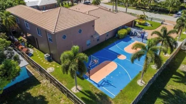 423 NE 3rd Street, Pompano Beach, FL 33060