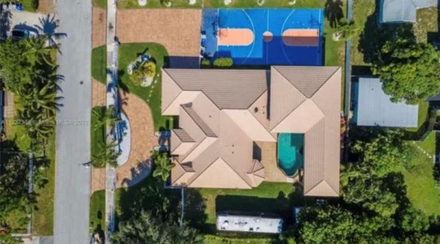 423 NE 3rd Street, Pompano Beach, FL 33060