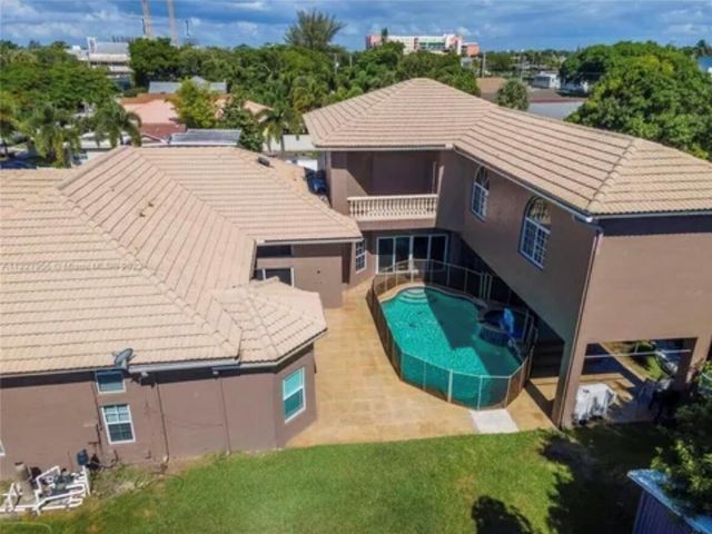 423 NE 3rd Street, Pompano Beach, FL 33060