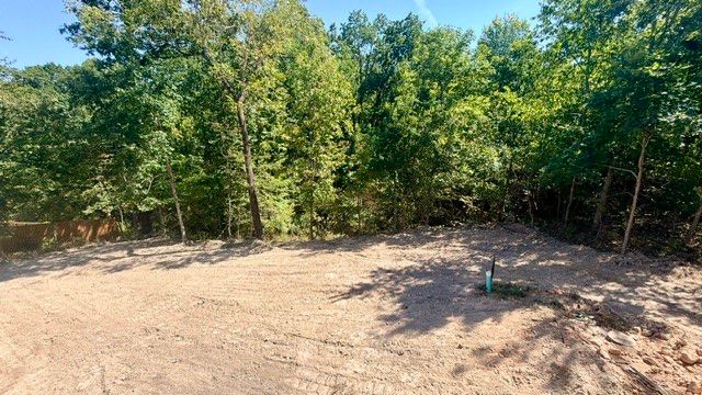 2 Melrose Lane, Bella Vista, AR 72715
