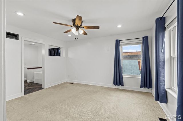 5725 Westminster Place, St Louis, MO 63112