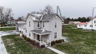 8696 Burrows Road, Burrows, IN 46916