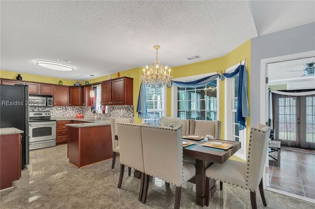 14 Virginia Pne, Ridgeland, SC 29936