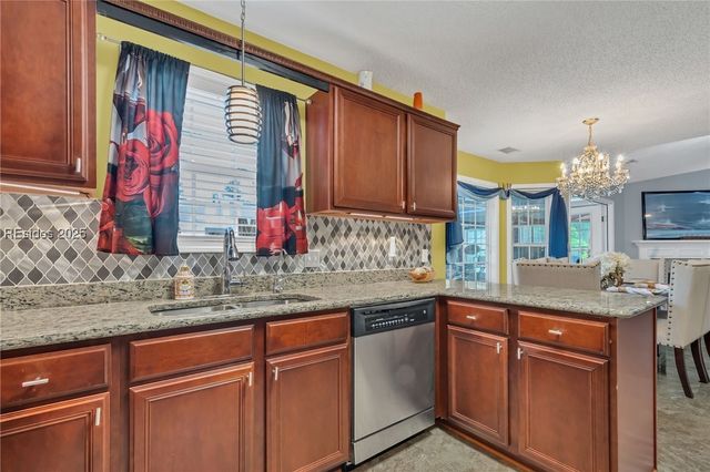 14 Virginia Pne, Ridgeland, SC 29936