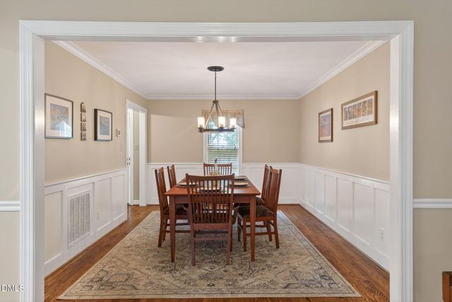 1104 Fallen Oak Drive, Apex, NC 27502