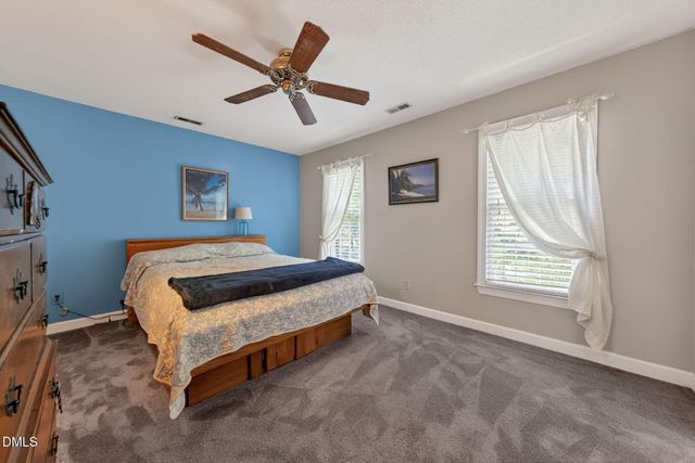 1104 Fallen Oak Drive, Apex, NC 27502