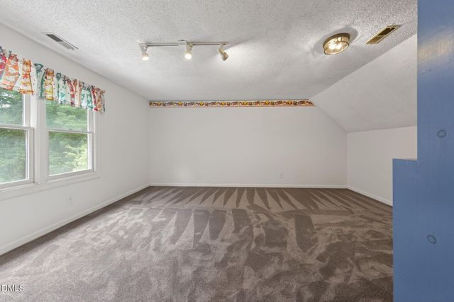 1104 Fallen Oak Drive, Apex, NC 27502