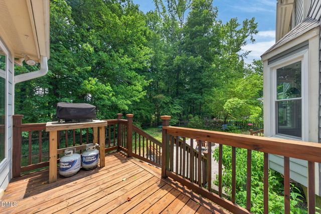 1104 Fallen Oak Drive, Apex, NC 27502
