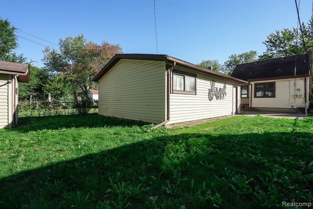 4462 1st Street, Wayne, MI 48184