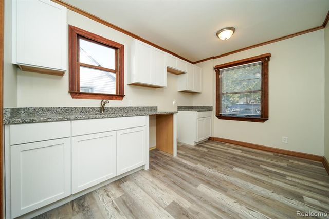 4462 1st Street, Wayne, MI 48184