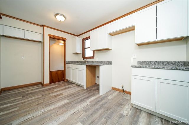 4462 1st Street, Wayne, MI 48184