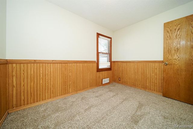 4462 1st Street, Wayne, MI 48184