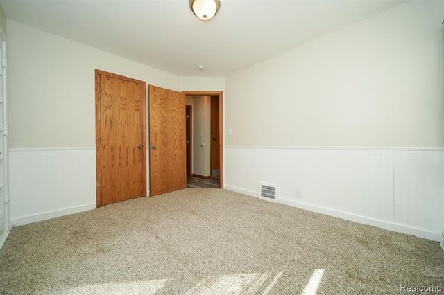 4462 1st Street, Wayne, MI 48184