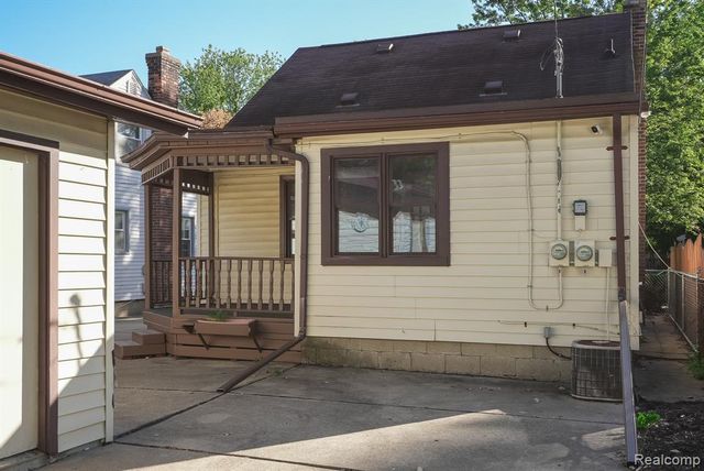 4462 1st Street, Wayne, MI 48184