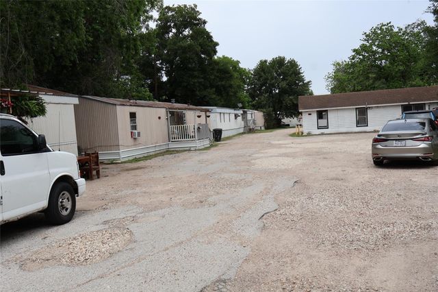 7909 Easton Street, Houston, TX 77107