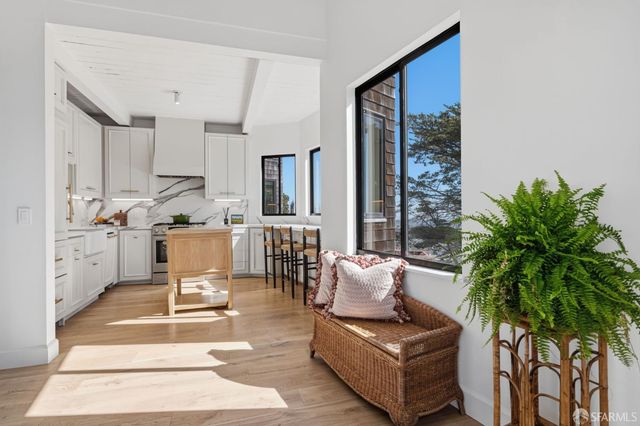 433 Upper Terrace Terrace 6, San Francisco, CA 94117