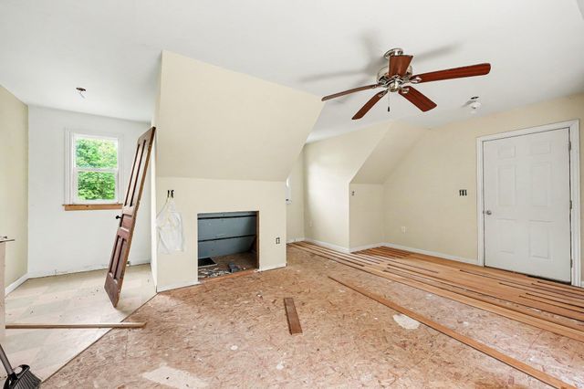 222 Monroe Street, Saline, MI 48176