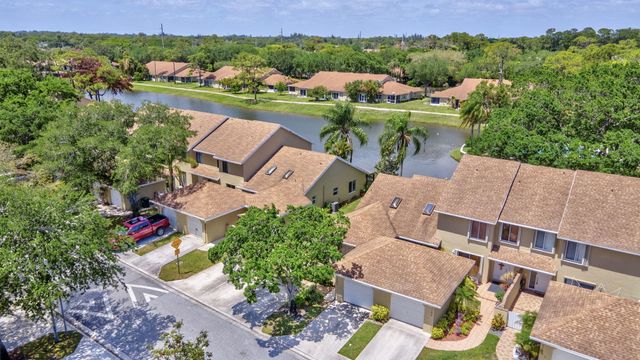 1101 Maplewood Drive, Greenacres, FL 33415