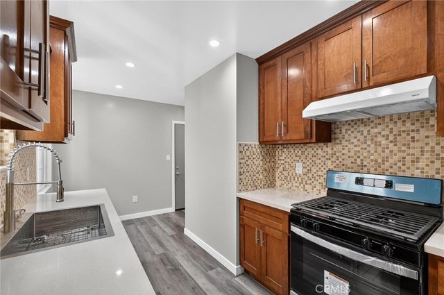 625 E 99th, Inglewood, CA 90301